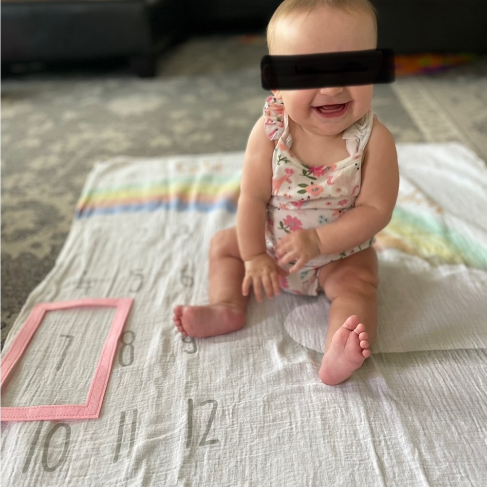Monthly Birthday Baby Blanket & Pink Felt Frame w/ Rainbow Cloud Graphic 40"x46"